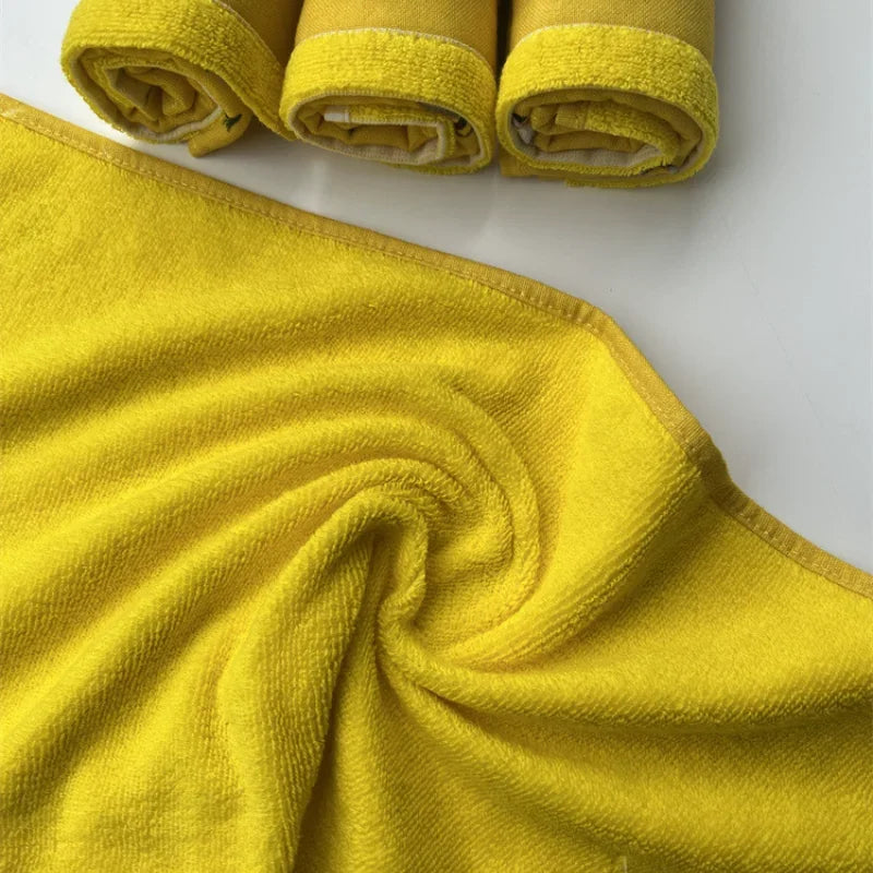 Minions 2024 new cotton children's towel image cartoon god stealing milk dad cute big eyes cute face towel soft, comfortable sma