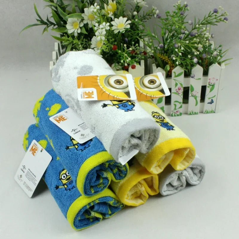 Minions 2024 new cotton children's towel image cartoon god stealing milk dad cute big eyes cute face towel soft, comfortable sma